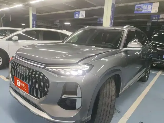 Audi Q6 2023 40 TFSI quattro Cloud View Light Yulin Package