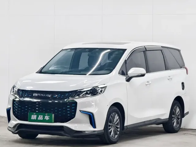 SAIC Maxus EUNIQ 5 2020 1.3T PLUG IN Elite Edition