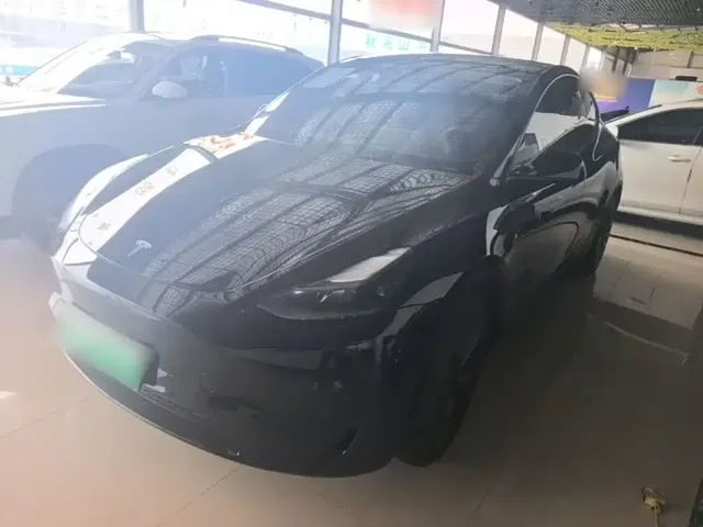 Tesla Model Y 2022 Facelift Rear-Wheel Drive Version