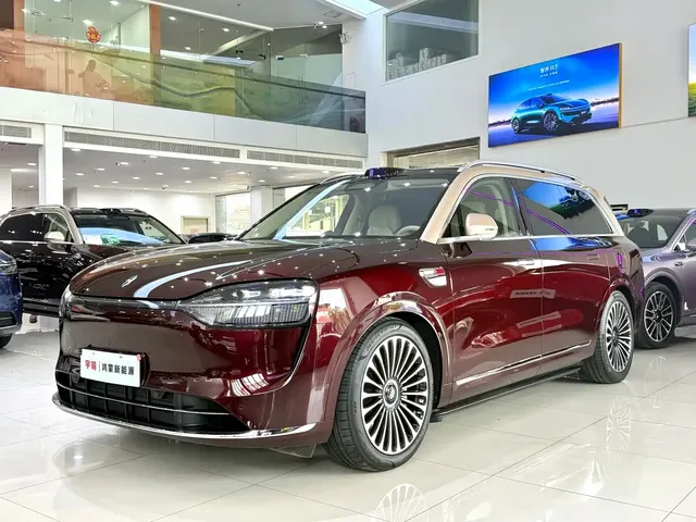 AITO Wenjie AITO M9 2025 Extended Range Ultra 52kWh 6-Seater