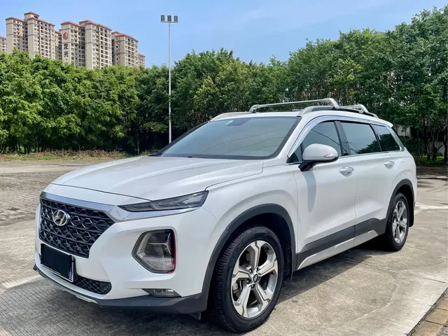 Hyundai Santa Fe 2019 Model 380 TGDi GLS Automatic 2WD Luxury Version China V