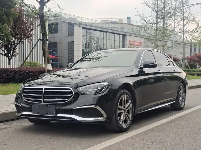 Mercedes-Benz E-Class 2021 Facelift E 260 L