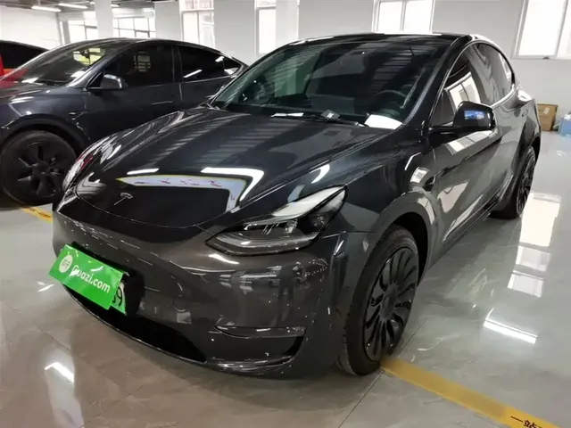 Tesla Model Y 2024 Long Range AWD