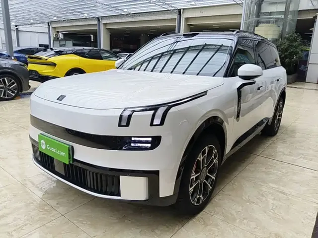 Lynk & Co 900 2025 2.0T Ultra