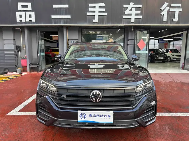Volkswagen Touareg 2022 3.0TSI Rui Xiang Edition Gloss Black Sport Package