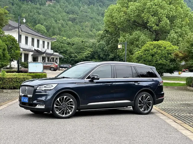 Lincoln Aviator 2021 3.0T V6 4WD Executive Edition