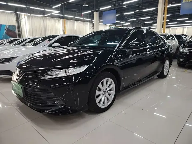 Toyota Camry 2019 Facelift 2.0G Luxury Edition