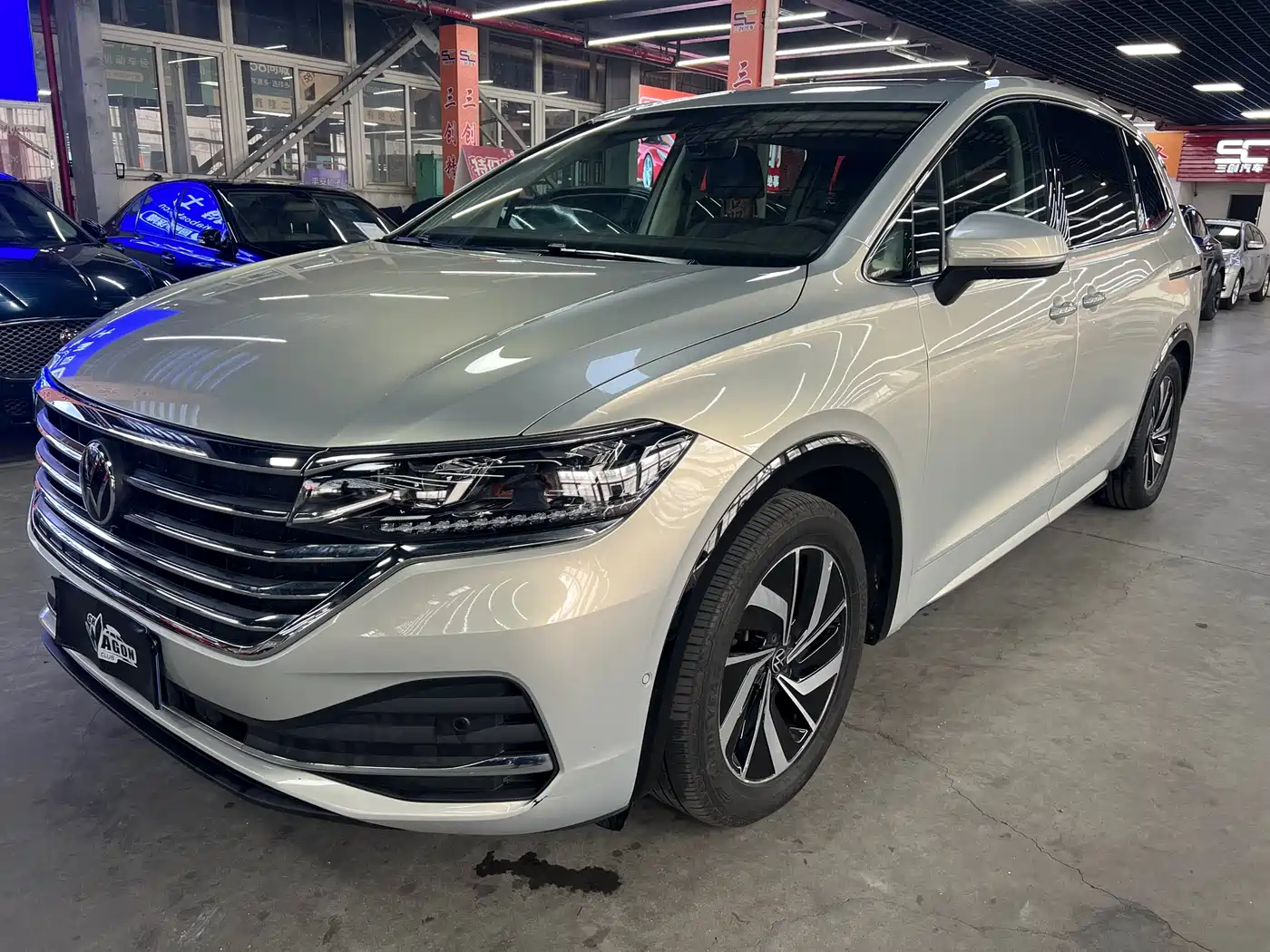 Volkswagen Viloran 2020 330TSI Luxury Edition