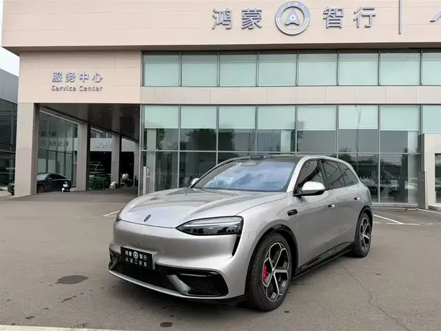 AITO Wenjie AITO M6, 2026