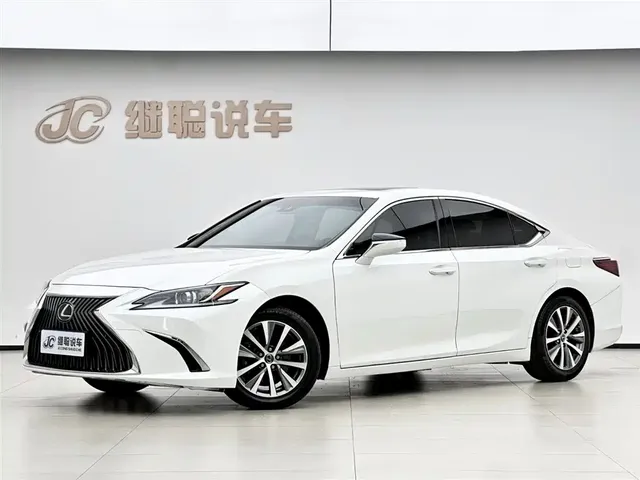 Lexus ES 2020 200 Excellence
