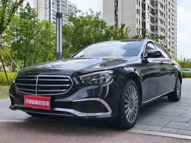 Mercedes-Benz E-Class 2023 E 300 L Luxury