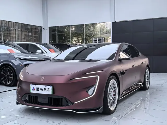 Avatr 12 2023 650 Triple Laser 4WD GT Edition