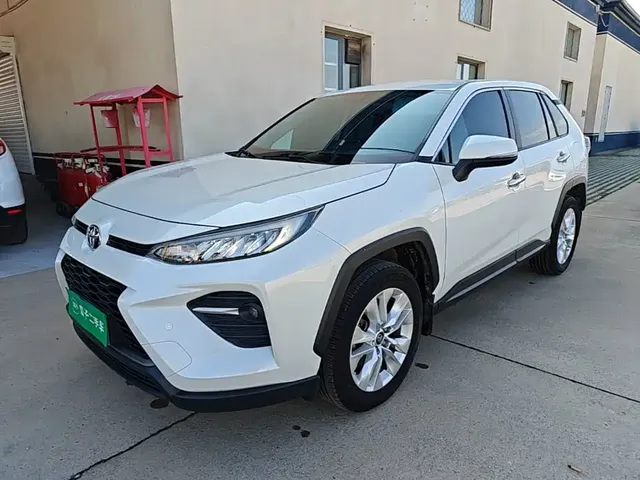 Toyota Wildlander 2022 Facelift 2.0L CVT 2WD Leading Edition