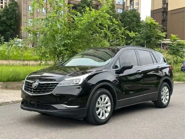 Buick Envision Plus 2020 20T FWD Leading