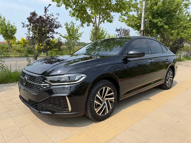 Volkswagen Lavida 2023 1.5L Automatic Starlight 5 Million Edition