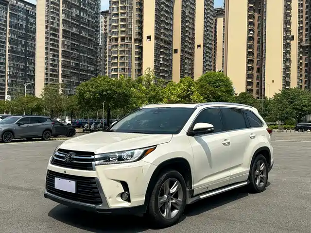 Toyota Highlander 2018 2.0T 4WD Premium 7-seater (China V)