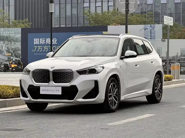 BMW iX1 2023 eDrive25L M Sport Package