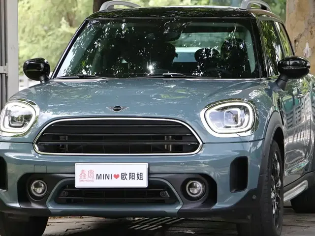 MINI COUNTRYMAN 2022 1.5T COOPER Connoisseur