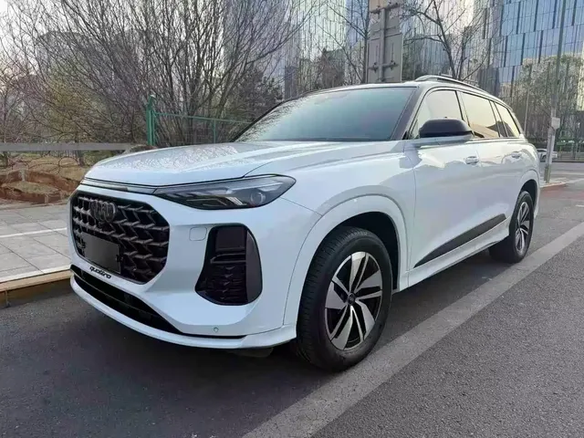 Audi Q6 2024 40 TFSI quattro Cloud View Yulin Package 7-seater