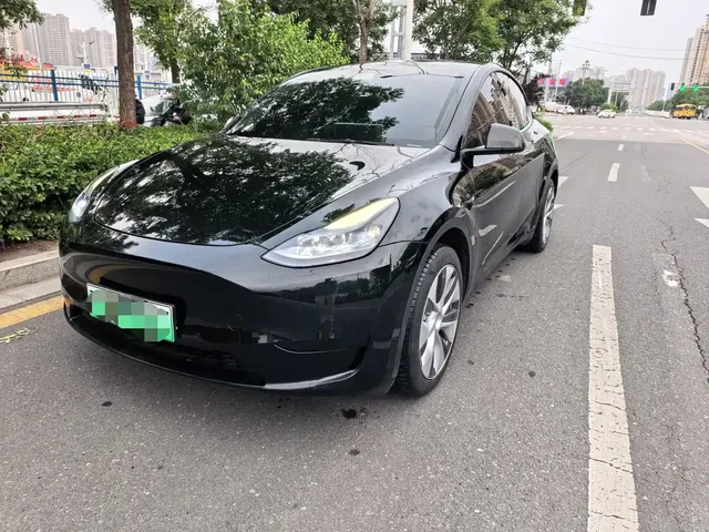 Tesla Model Y 2022 Facelift Rear-Wheel Drive Version