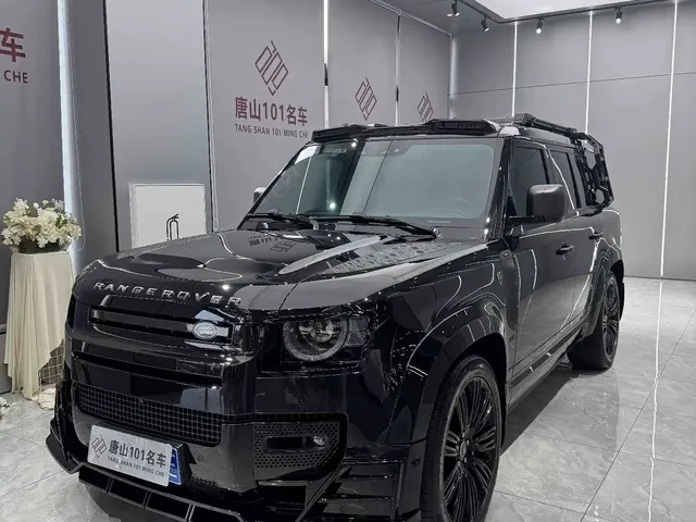 Land Rover Defender 2023 Model Year 130 3.0T P400 HSE