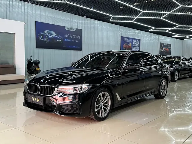 BMW 5 Series 2020 525Li M Sport Package