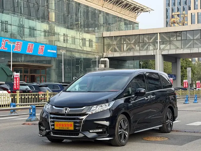 Honda Odyssey 2019 2.0L Sharp·Ultimate Edition