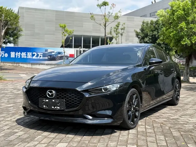Mazda 3 Axela 2020 1.5L Automatic Zhi Xing Edition