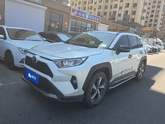 Toyota RAV4 Rongfang 2022 2.0L CVT 4WD Trend Plus Edition