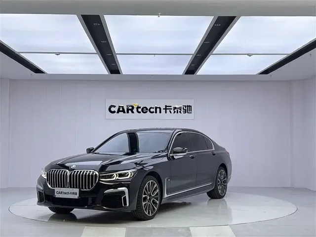 BMW 7 Series 2021 Model 740Li Premium M Sport Package