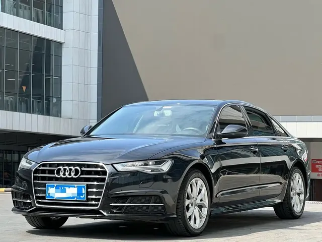 Audi A6L 2018 30th Anniversary 35 TFSI Fashion