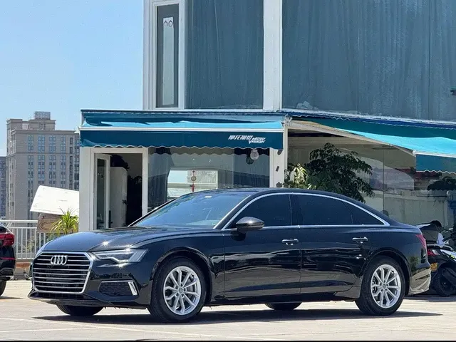 Audi A6L 2021 40 TFSI Luxury Sport