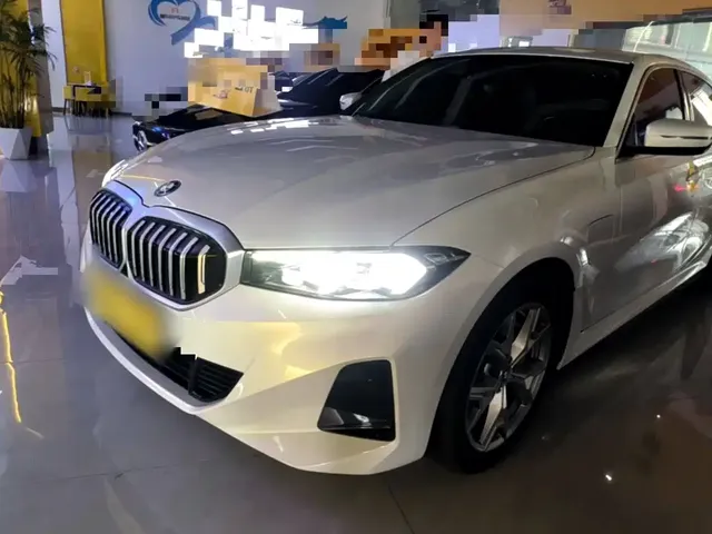 BMW i3 2024 eDrive 35 L