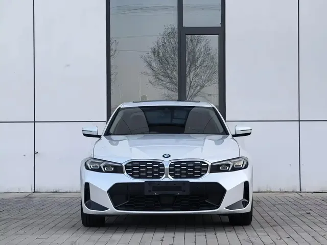 BMW 3 Series 2026 325Li M Sport Package