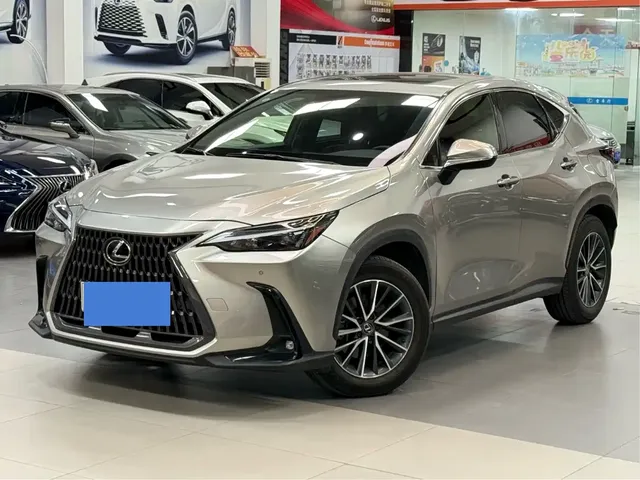 Lexus NX 2022 260 FWD Joy Creation Edition