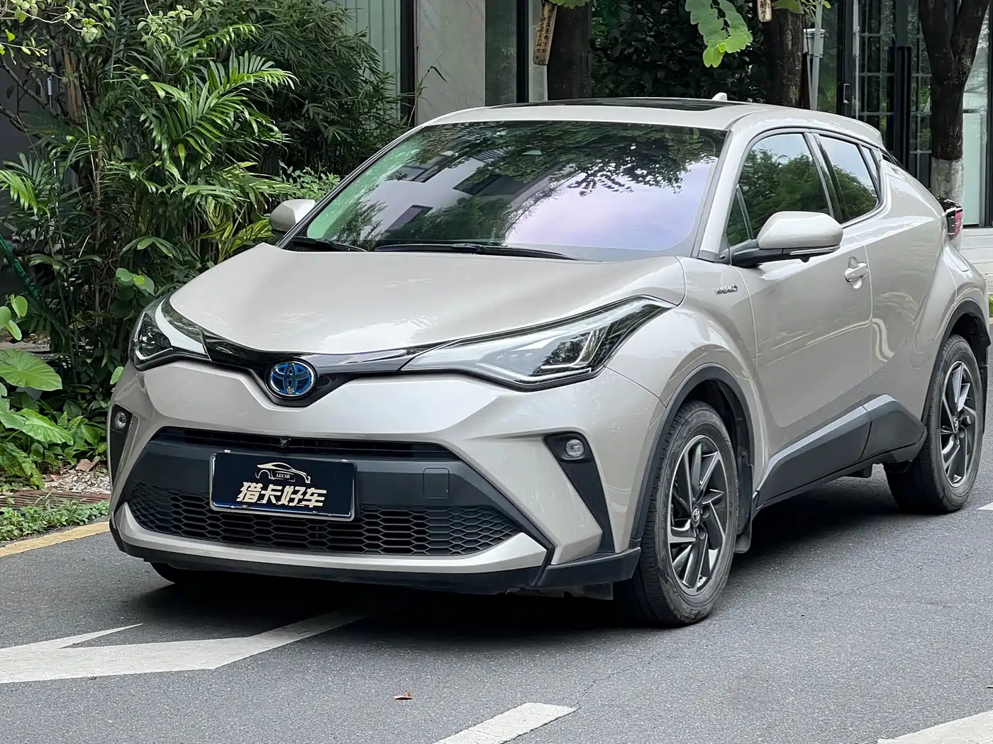 Toyota C-HR 2021 2.0L Luxury Edition