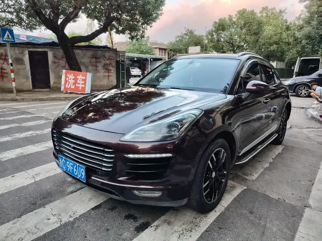 Zotye SR9 2017 2.0T Auto Ultimate Dream Edition