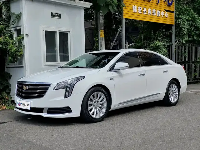 Cadillac XTS 2018 28T Technology