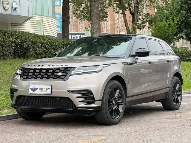 Land Rover Range Rover Velar 2021 P250 Gloss Black Collector's Edition