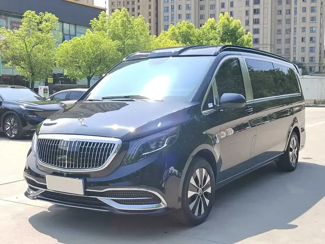 Mercedes-Benz Vito 2023 2.0T Elite 7-Seater