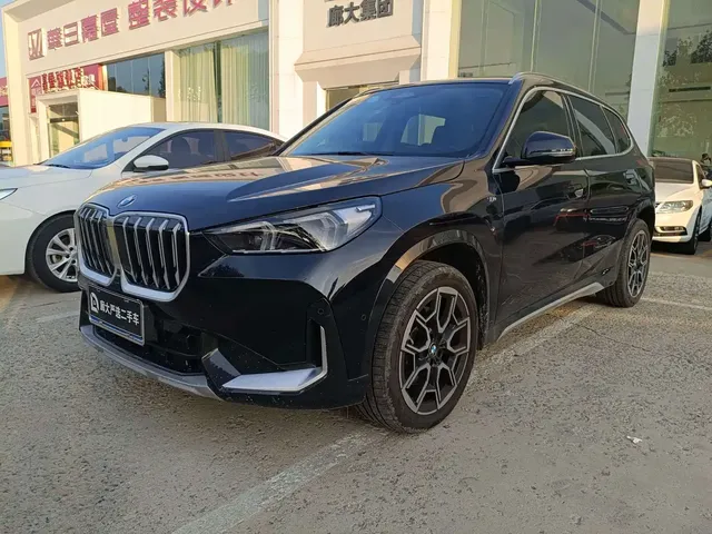 BMW X1 2026 Model Year sDrive25Li X Design Package