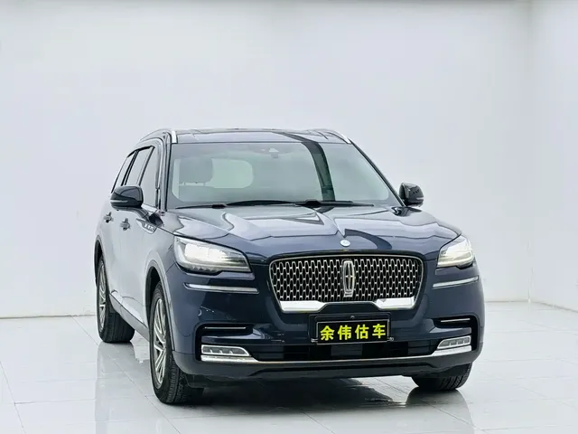 Lincoln Aviator 2022 3.0T V6 4WD Premium Edition