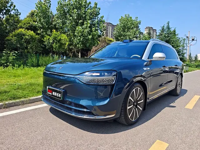 AITO Wenjie AITO M9 2024 Extended Range Ultra 42kWh 6-Seater