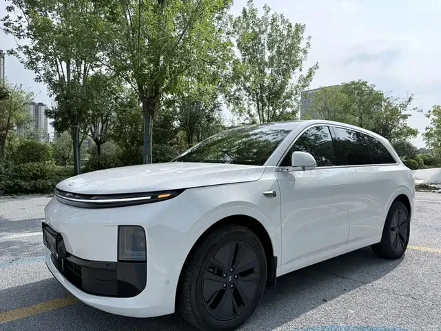 Li Auto L6 2024 Pro