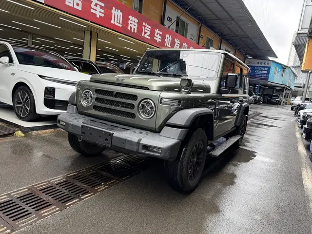 212 T01 2024 2.0T Explorer