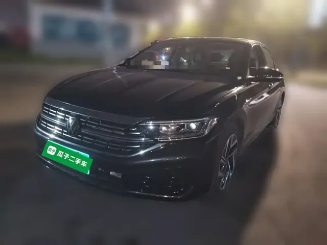 Volkswagen Sagitar 2023 300TSI DSG Surpassing Edition