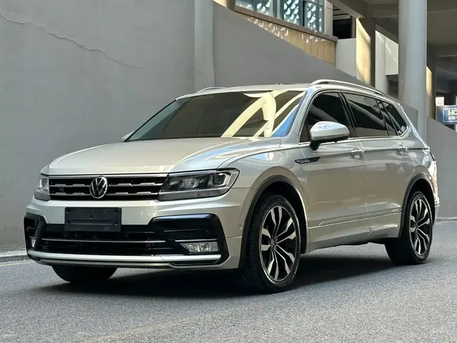 Volkswagen Tiguan L 2021 330TSI Automatic 2WD R-Line Premium