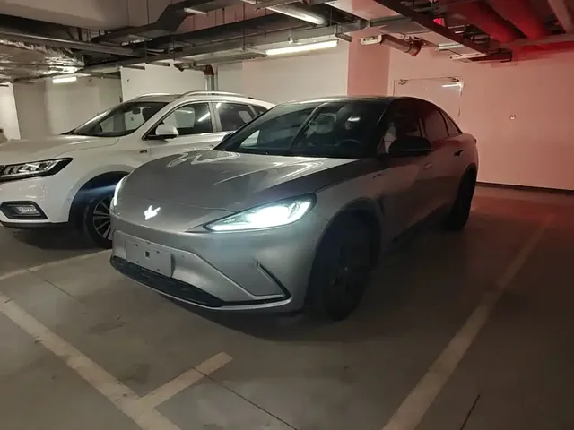ARCFOX Alpha S 2023 735E+ Forest Edition 160kW