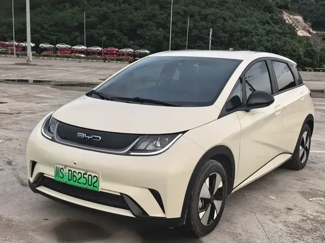 BYD Dolphin 2025 420km Vitality Edition
