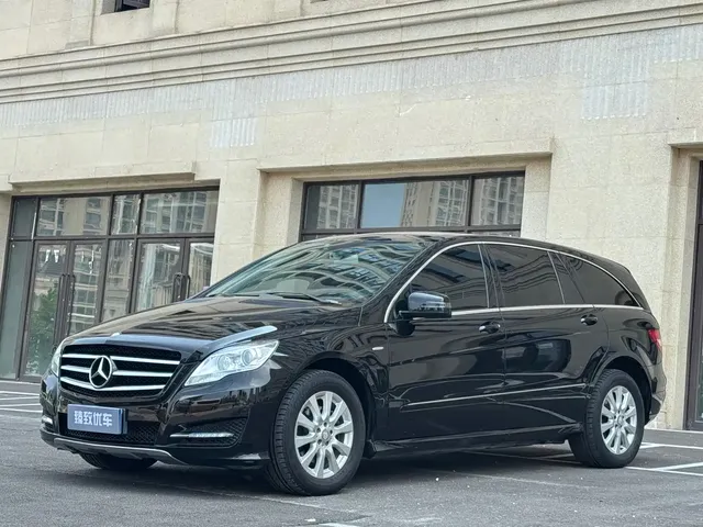 Mercedes-Benz R-Class 2017 R 320 4MATIC Business Collector's Edition